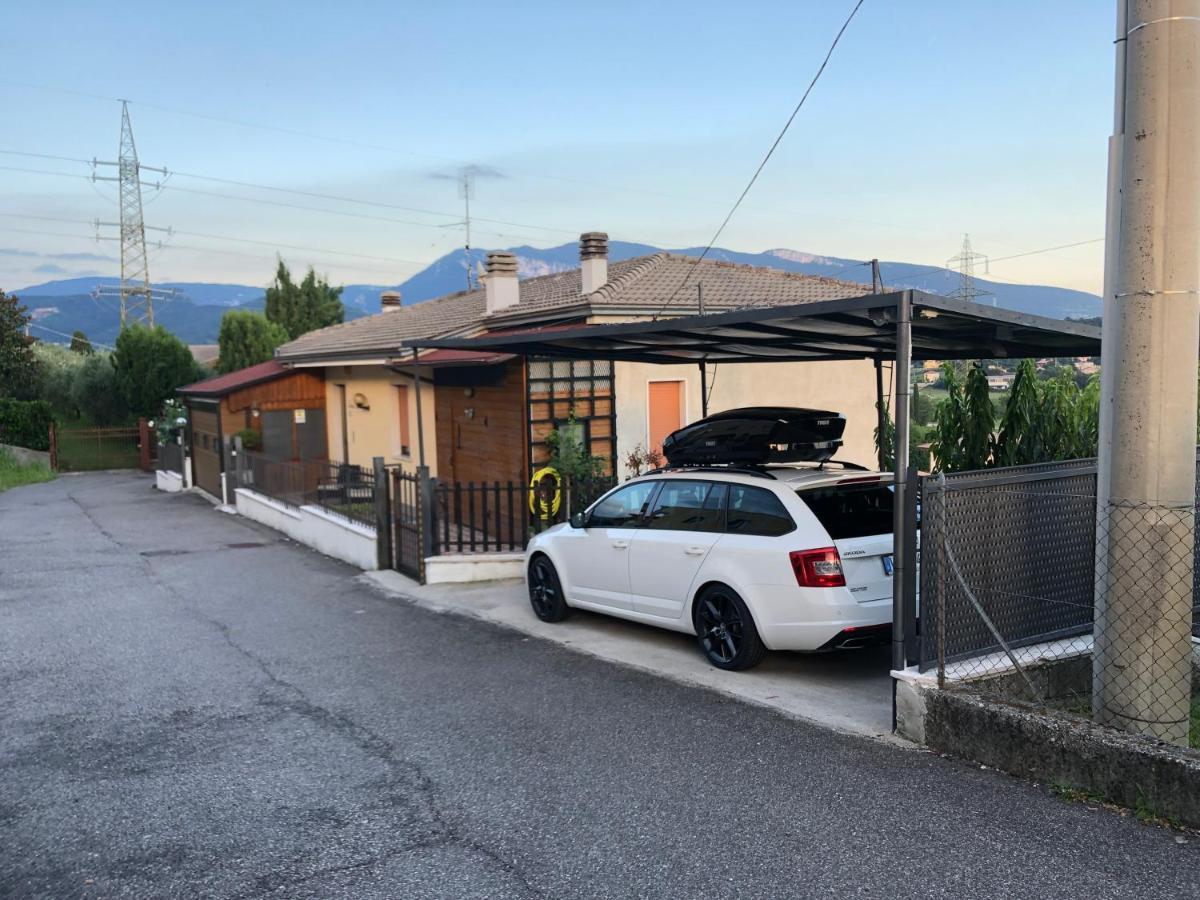Villa Casa Anna à Caprino Veronese Extérieur photo